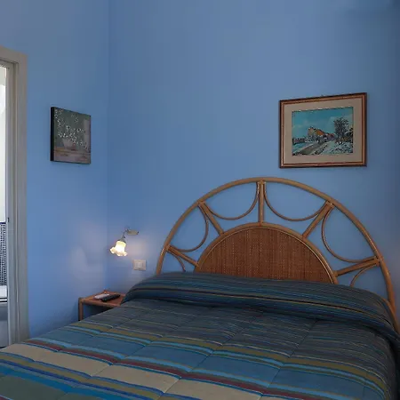 Dei Giardini Bed & Breakfast 3*