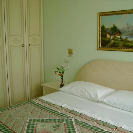 Dei Giardini Bed & Breakfast
